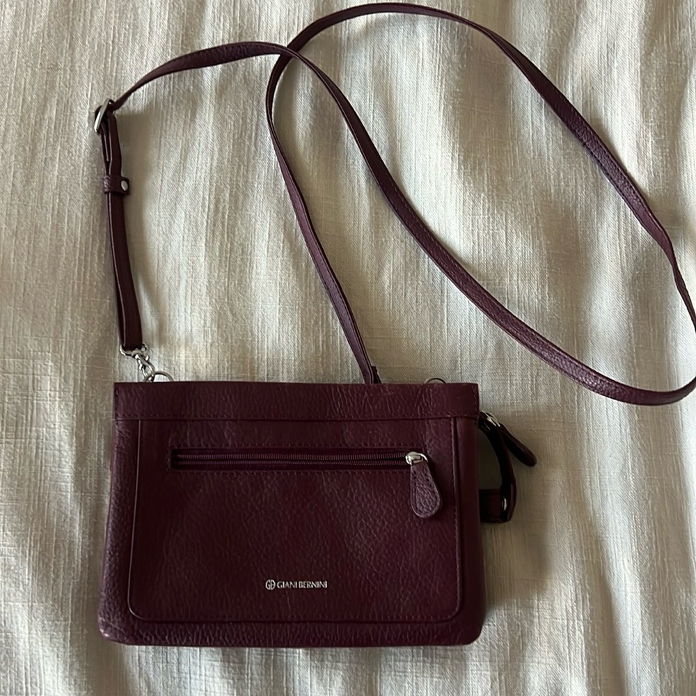 Giani Bernini leather purse